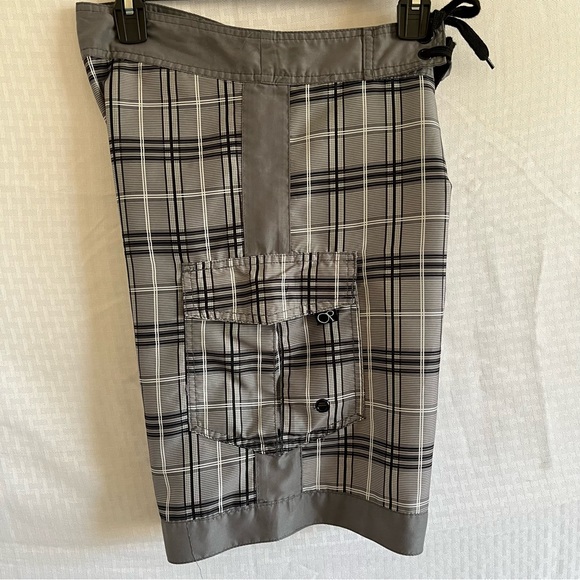 Men’s OP Ocean Pacific Board Shorts Gray Plaid Size 30 Waist - Picture 4 of 10
